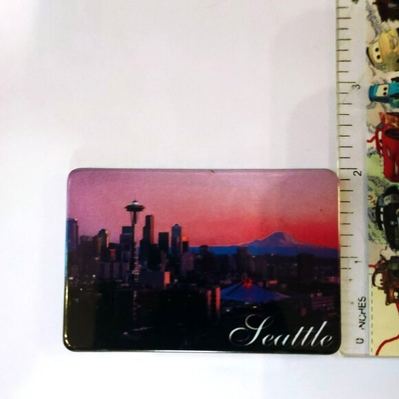 Seattle Washington Space Needle Cityscape Travel Fridge Magnet Souvenir - Picture 3 of 3